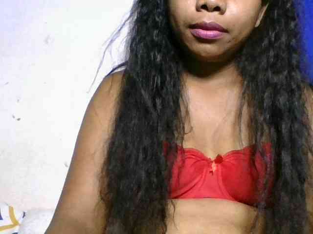 Taniah webcam