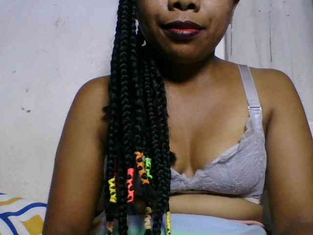 Taniah webcam