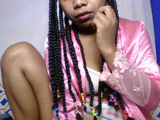 Taniah webcam
