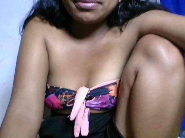 Taniah webcam