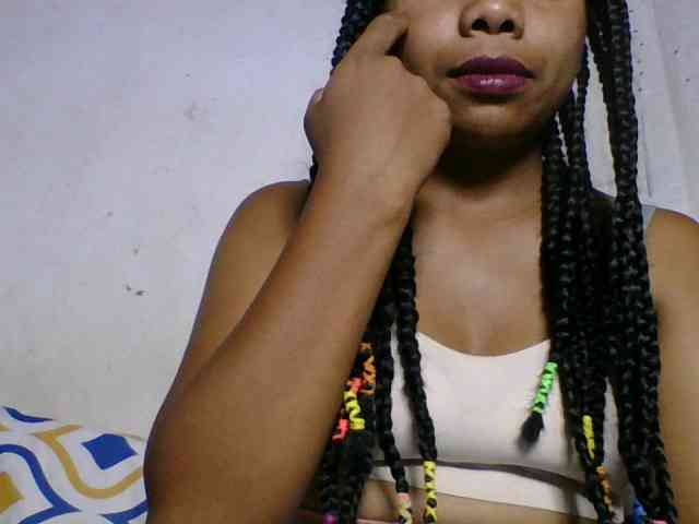 Taniah webcam
