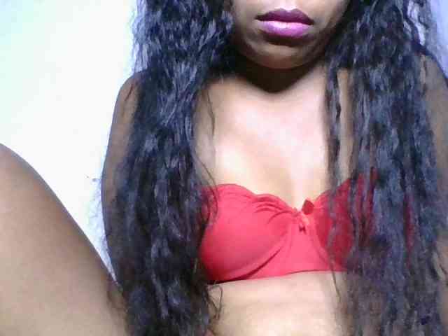 Taniah webcam