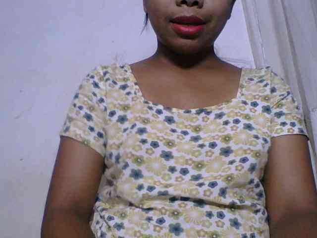 Taniah webcam