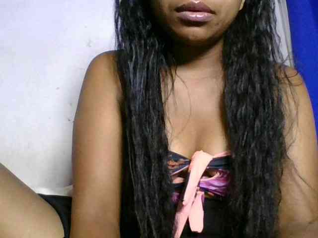 Taniah webcam