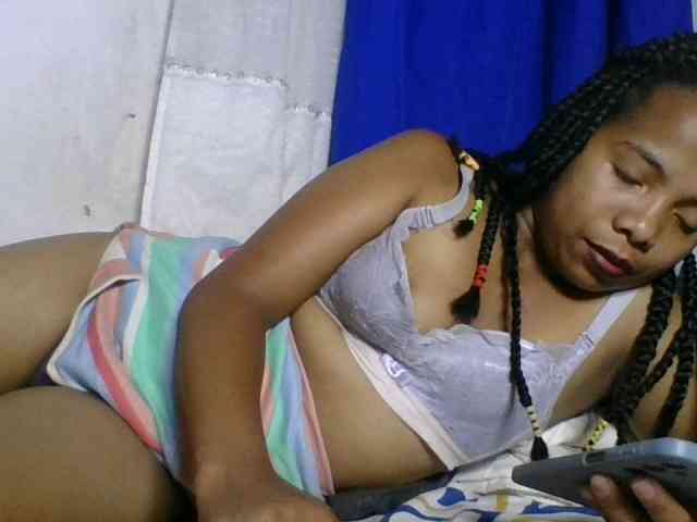 Taniah webcam