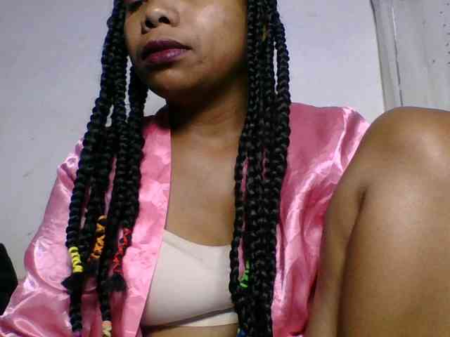Taniah webcam