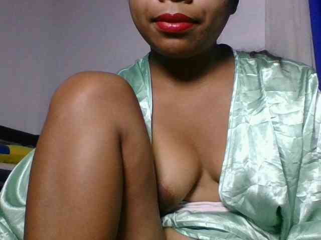 Taniah webcam