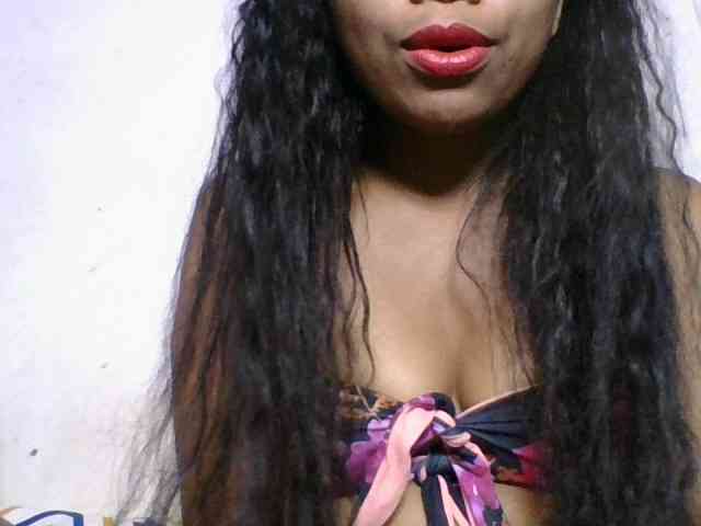 Taniah webcam