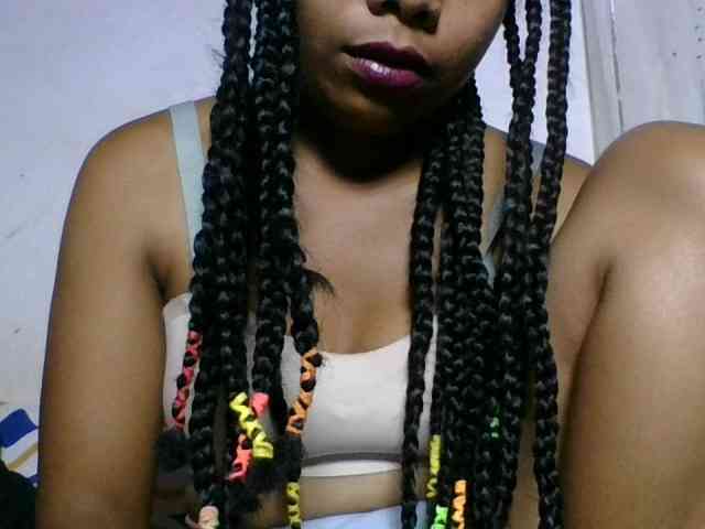 Taniah webcam