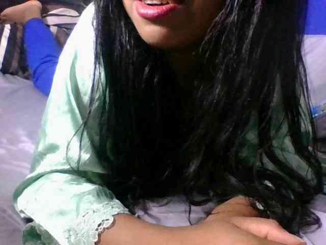 Taniah webcam