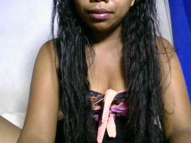 Taniah webcam
