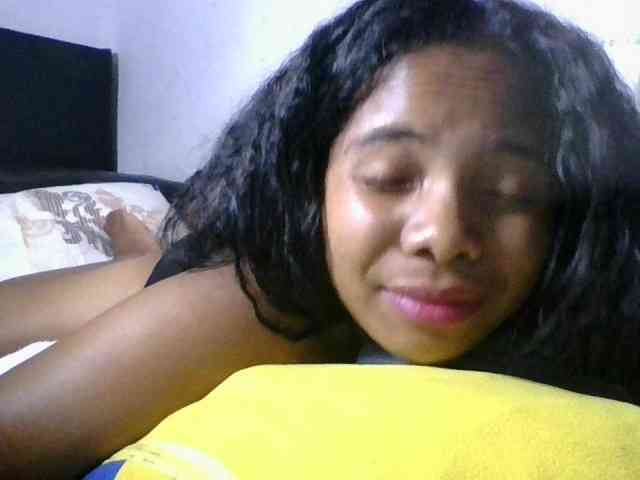 Taniah webcam