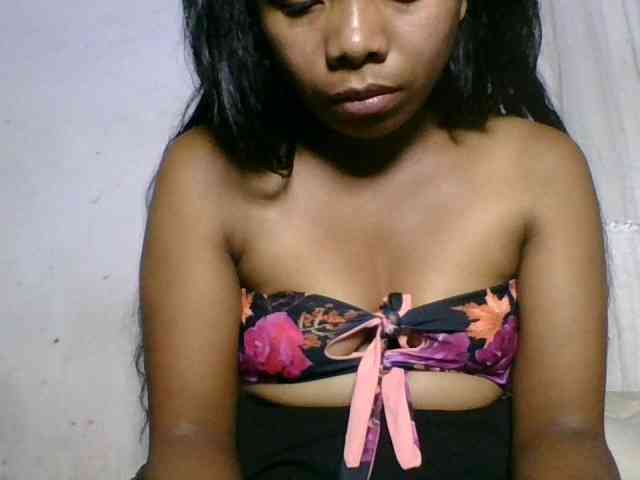 Taniah webcam