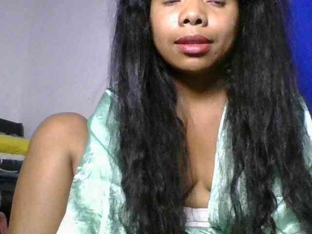 Taniah webcam