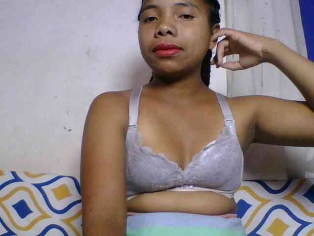 Taniah webcam