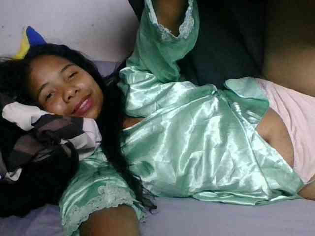 Taniah webcam