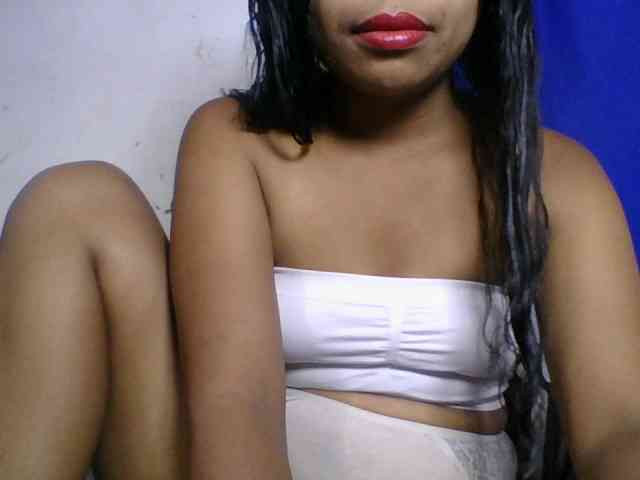 Taniah webcam