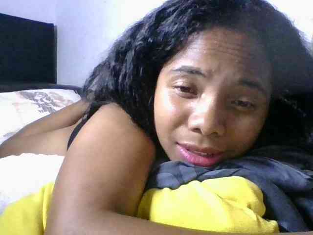 Taniah webcam