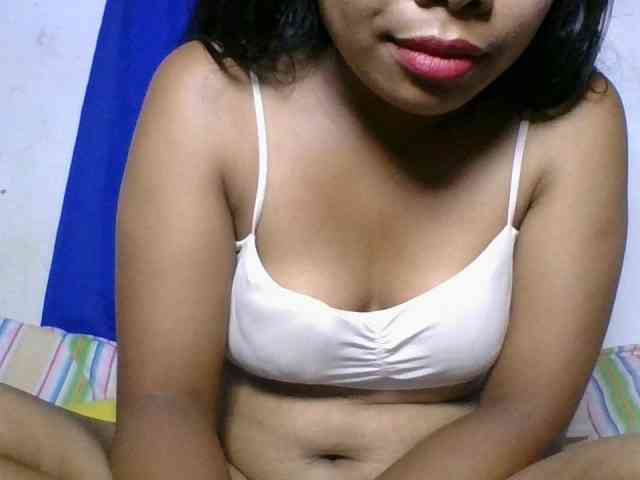 Taniah webcam