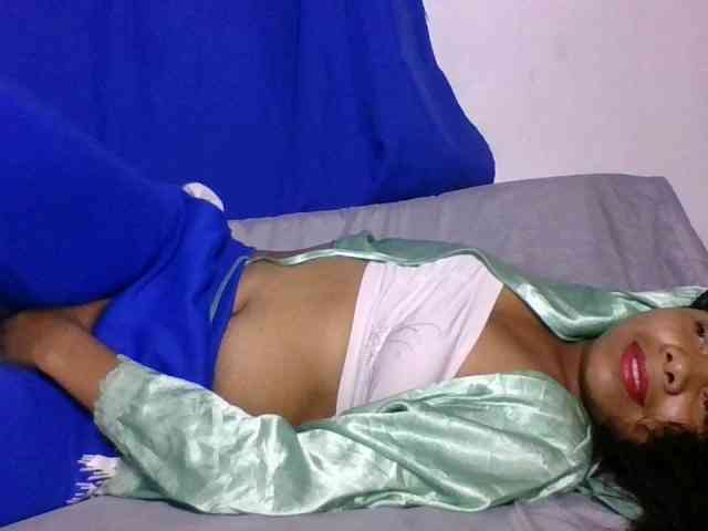 Taniah webcam