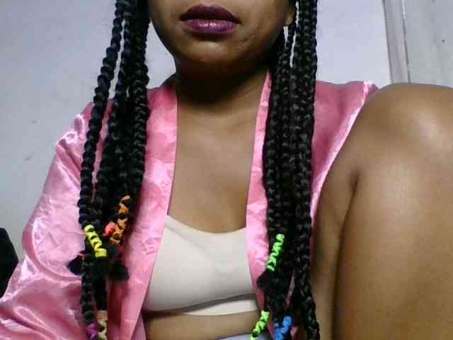Taniah webcam