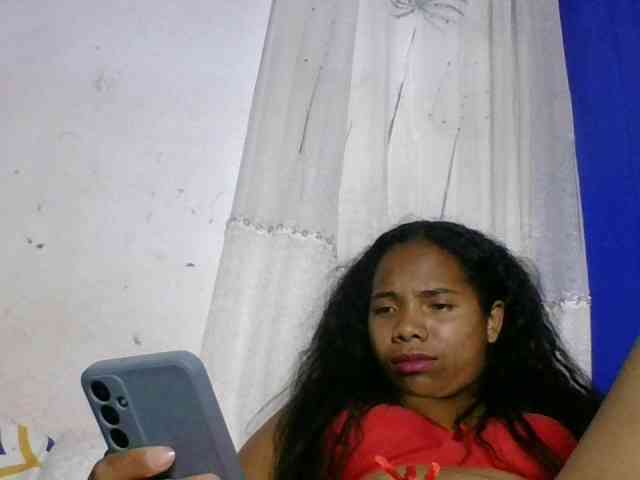 Taniah webcam