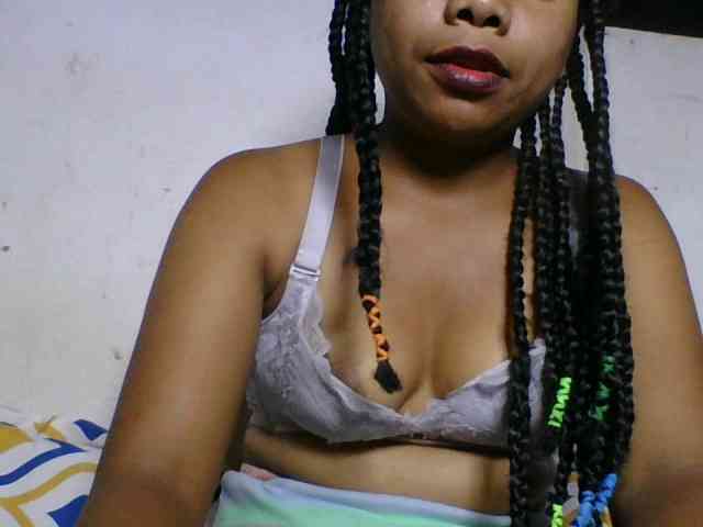 Taniah webcam