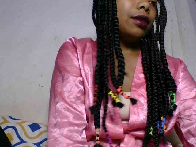 Taniah webcam