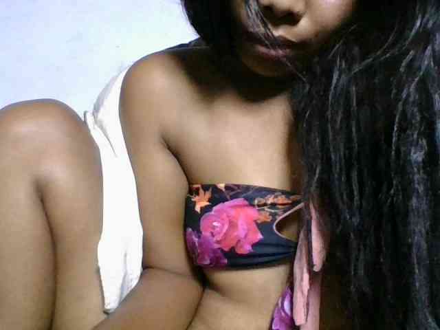 Taniah webcam
