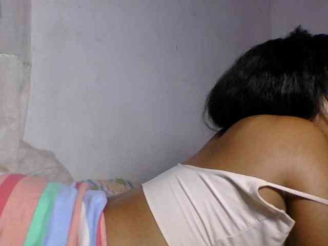 Taniah webcam