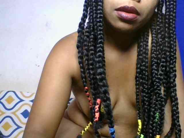 Taniah webcam