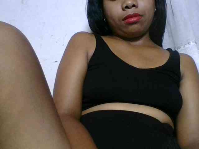 Taniah webcam