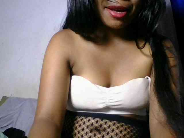 Taniah webcam