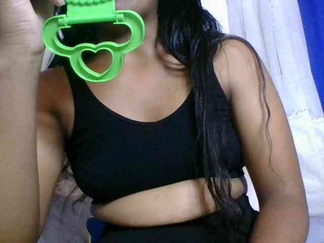Taniah bongacams