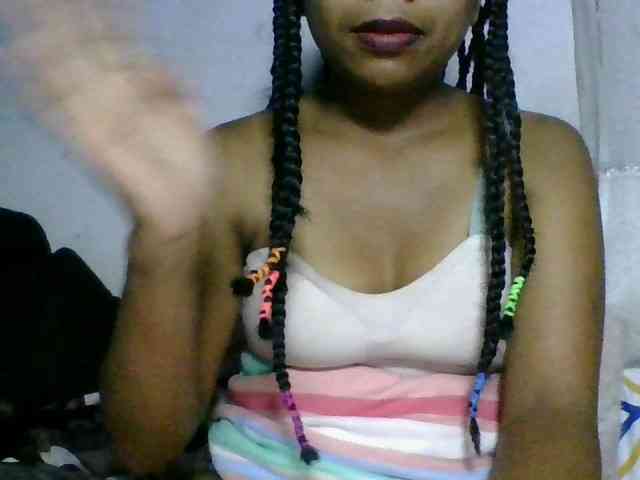 Taniah webcam