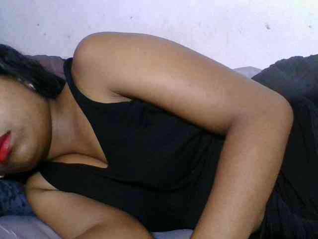 Taniah webcam
