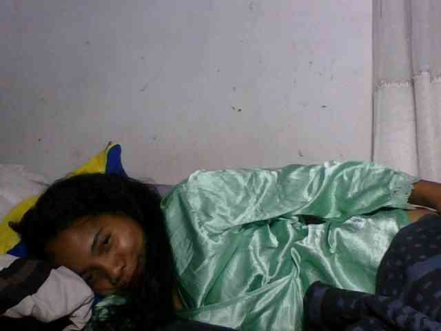 Taniah webcam