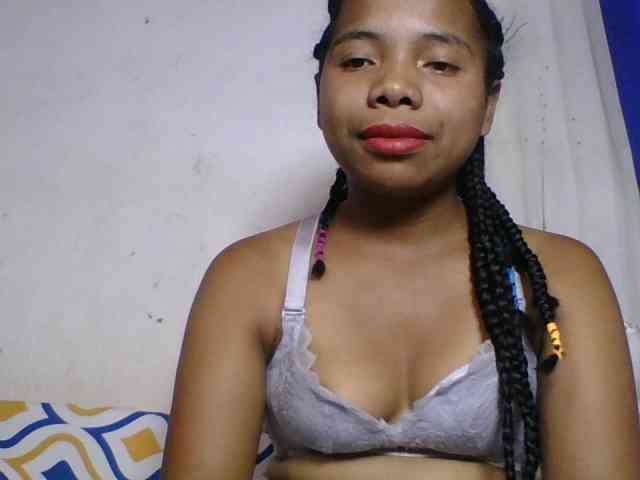 Taniah webcam