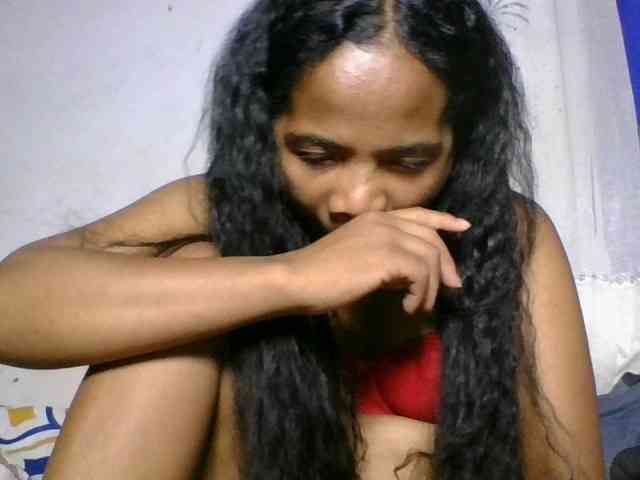 Taniah webcam