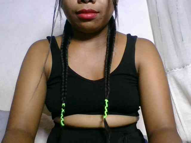 Taniah webcam