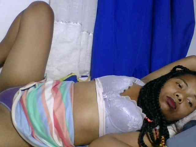 Taniah webcam