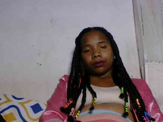 Taniah webcam