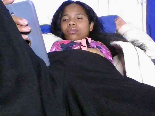 Taniah webcam