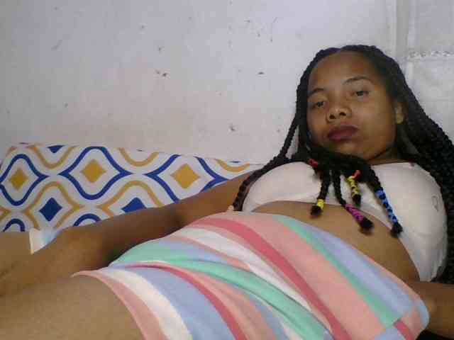 Taniah webcam