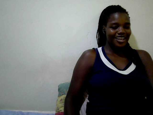 cute-heaven webcam bongacams model stream image