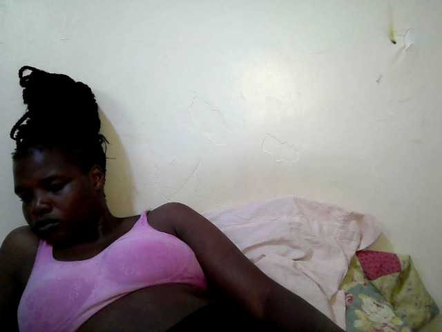 cute-heaven Live Cam on BongaCams