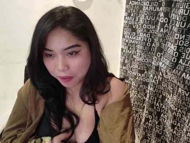 Meomi25 webcam