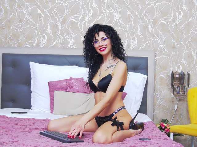 GraceRous's BongaCams show and profile