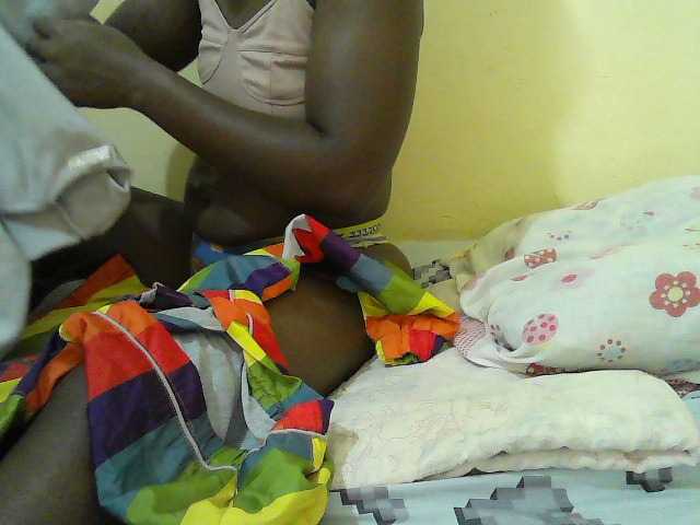 cute-nina's BongaCams show and profile