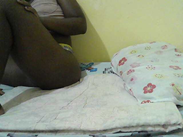 cute-nina's BongaCams show and profile